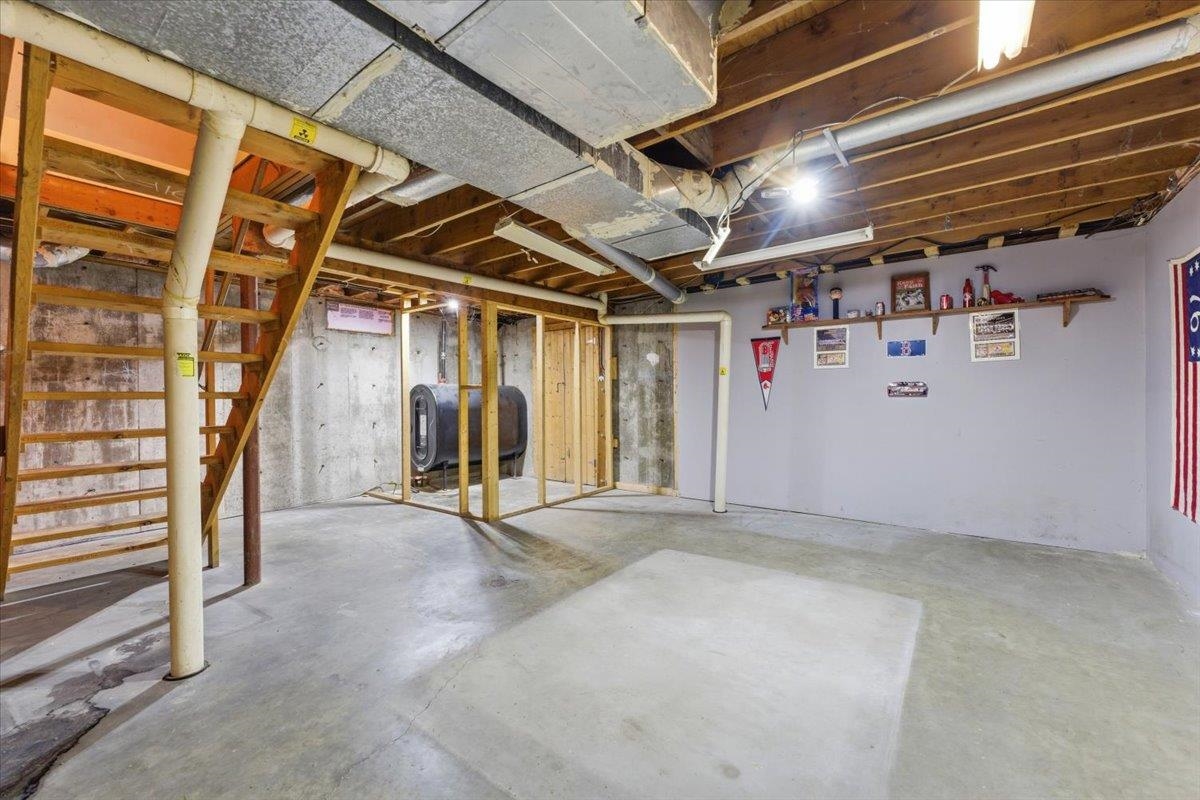 1284 Granger Hollow Road Shaftsbury, VT 05257 - Photo 32 of 50