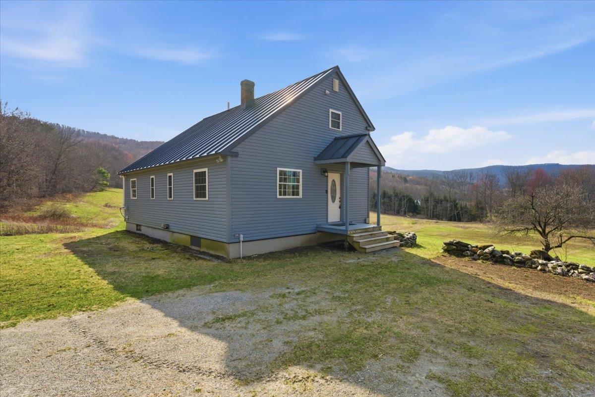 1284 Granger Hollow Road Shaftsbury, VT 05257 - Photo 43 of 50