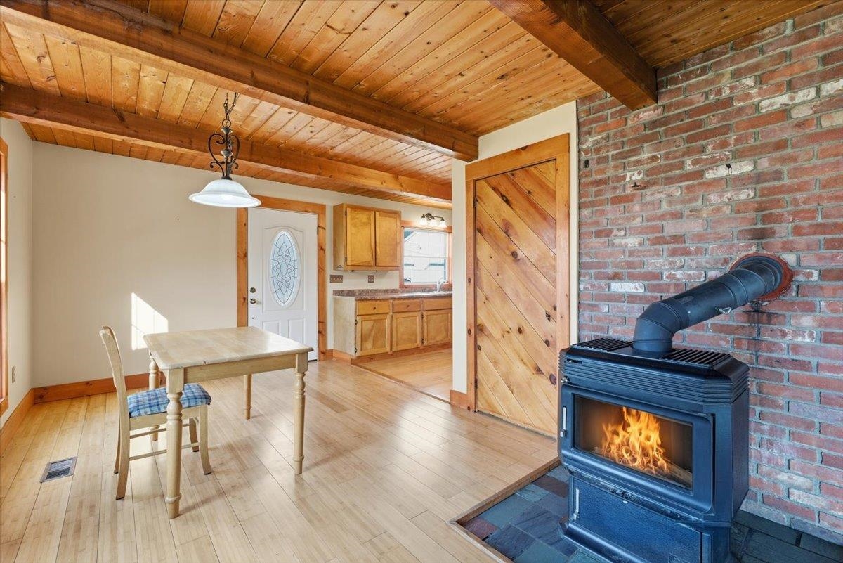 1284 Granger Hollow Road Shaftsbury, VT 05257 - Photo 5 of 50