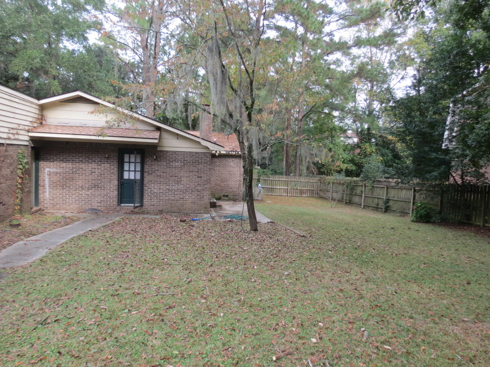 1029 Yeamans Hall Road Hanahan, SC 29410 - Photo 5 of 7 IMG_0027