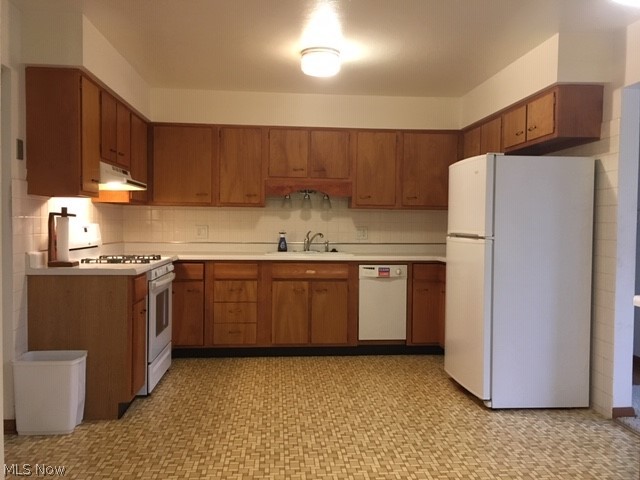 5873 Canterbury Road New Franklin, OH 44319 - Photo 13 of 33