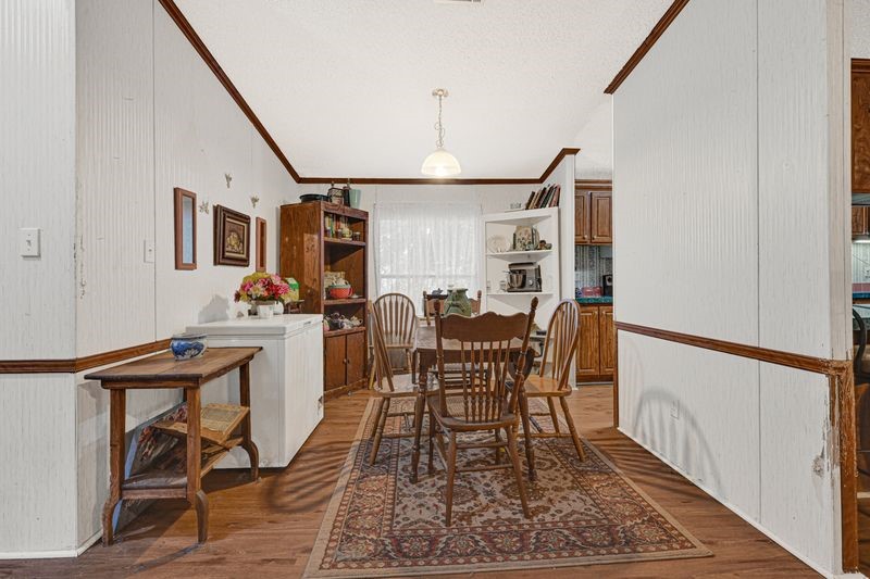 35494 Betka Road Hempstead, TX 77445 - Photo 20 of 37 a dining room with furniture and window