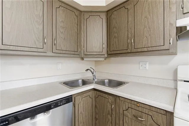 $219,000 | 1409 Jefferson Heights Road, Pittsburgh, PA 15235