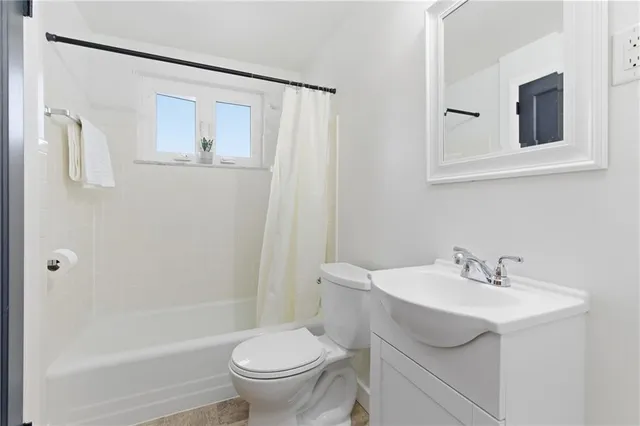 $219,000 | 1409 Jefferson Heights Road, Pittsburgh, PA 15235