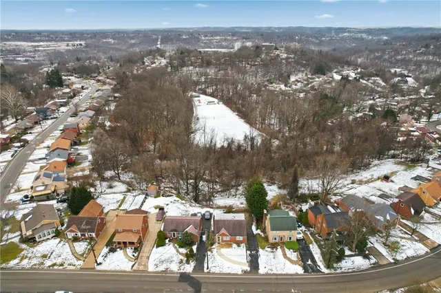 $219,000 | 1409 Jefferson Heights Road, Pittsburgh, PA 15235