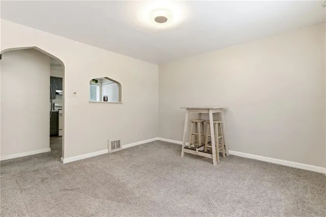 $219,000 | 1409 Jefferson Heights Road, Pittsburgh, PA 15235