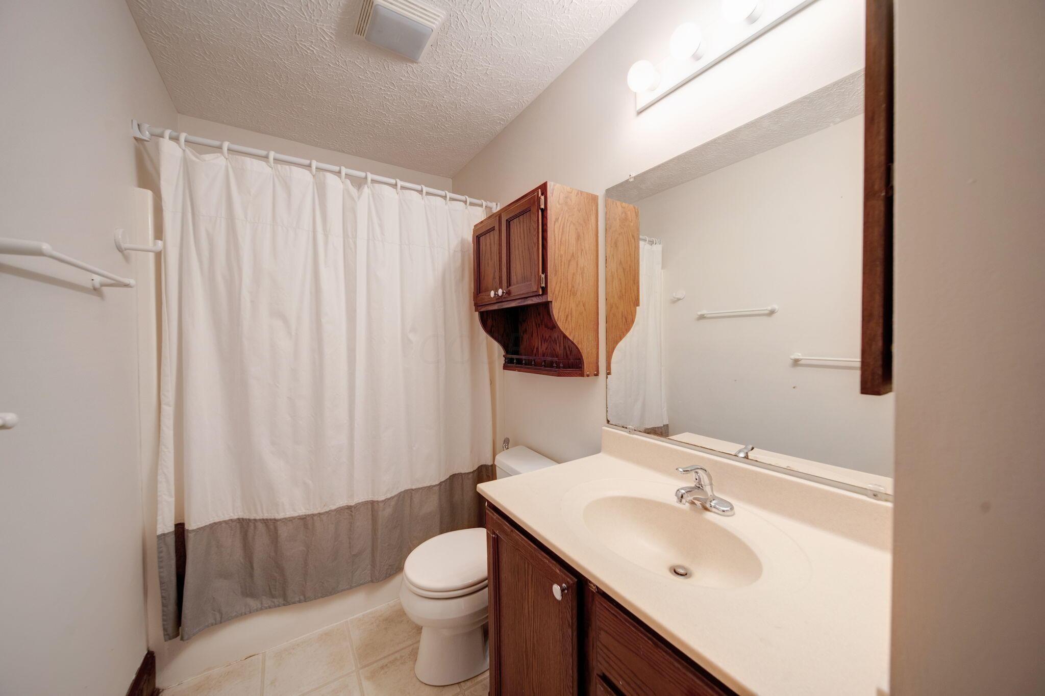 445 Rutherford Avenue Delaware, OH 43015 - Photo 15 of 20 40-web-or-mls-A7406784_5_6