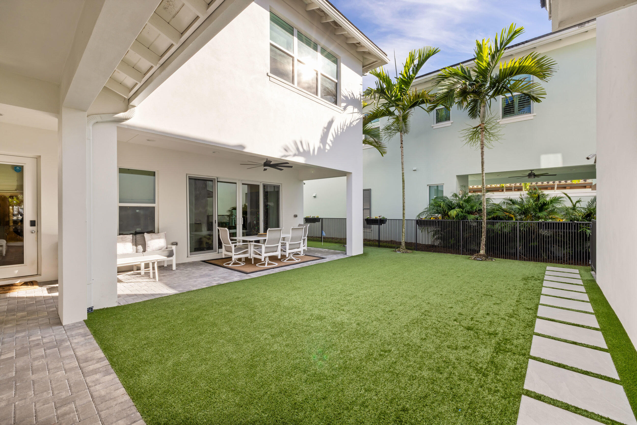 13625 Dumont Road Palm Beach Gardens, FL 33418 - Photo 22 of 42 38_et6a9984