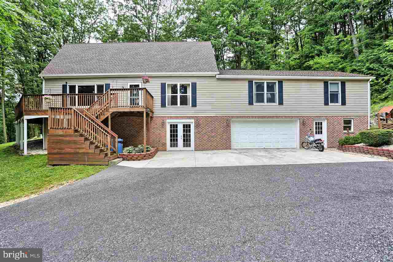 1244 Glatco Lodge Road Hanover, PA 17331 - Photo 2 of 33