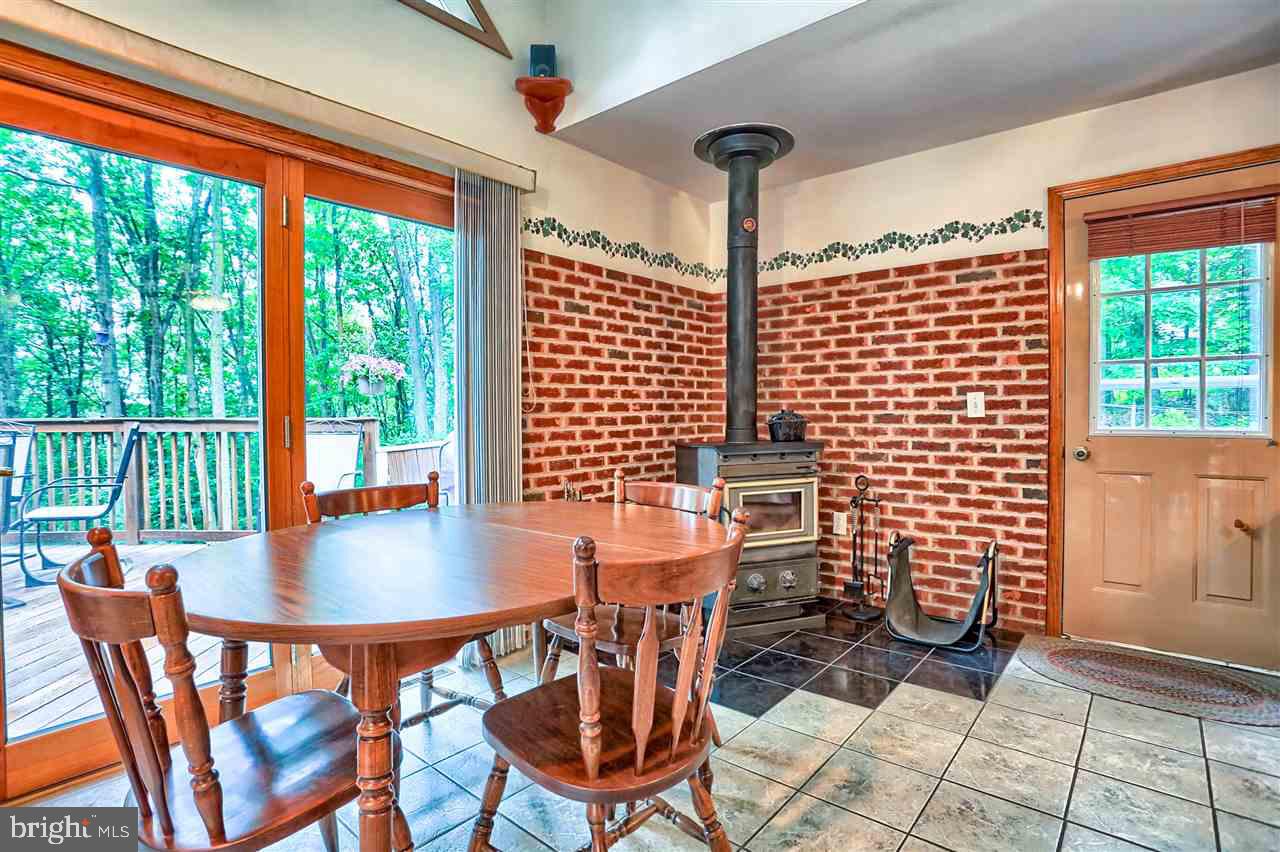 1244 Glatco Lodge Road Hanover, PA 17331 - Photo 17 of 33