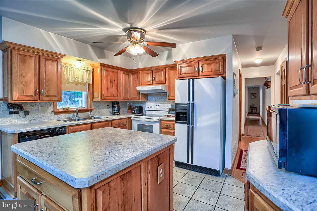 1244 Glatco Lodge Road Hanover, PA 17331 - Photo 20 of 33