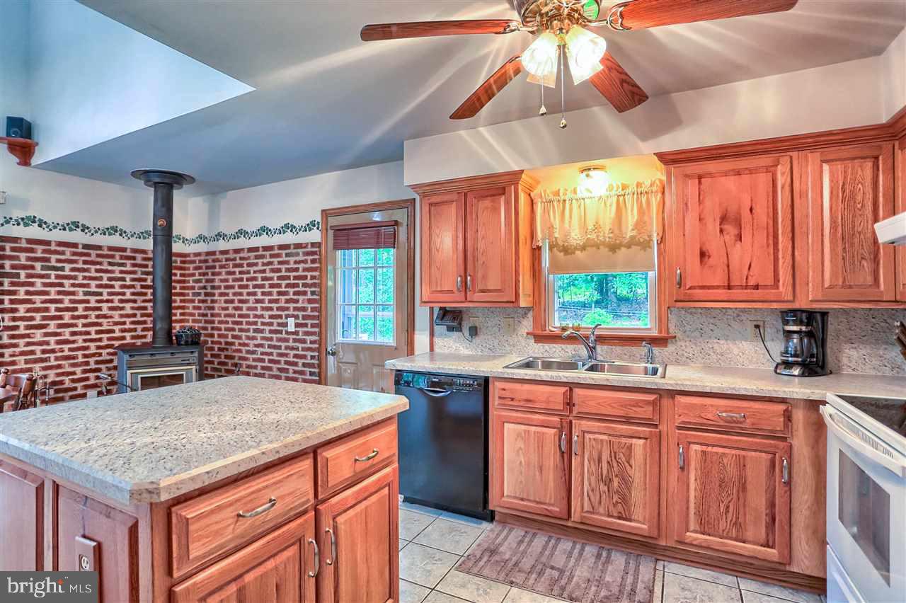 1244 Glatco Lodge Road Hanover, PA 17331 - Photo 22 of 33