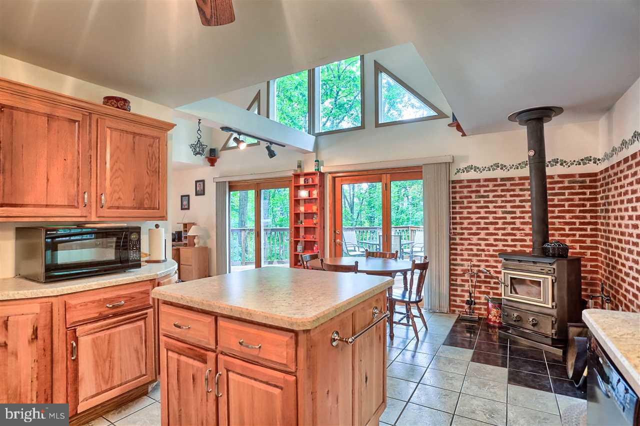 1244 Glatco Lodge Road Hanover, PA 17331 - Photo 24 of 33