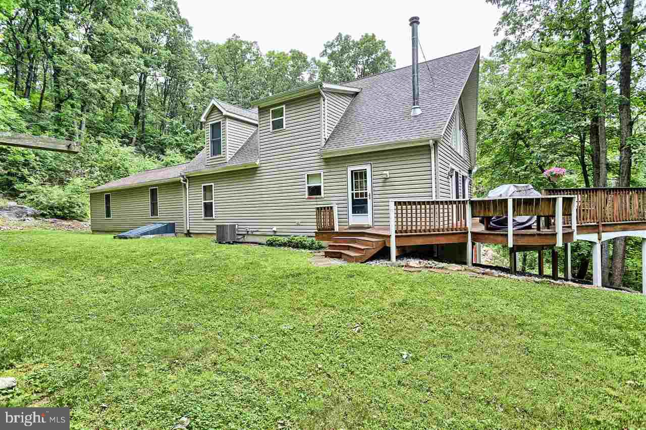 1244 Glatco Lodge Road Hanover, PA 17331 - Photo 8 of 33