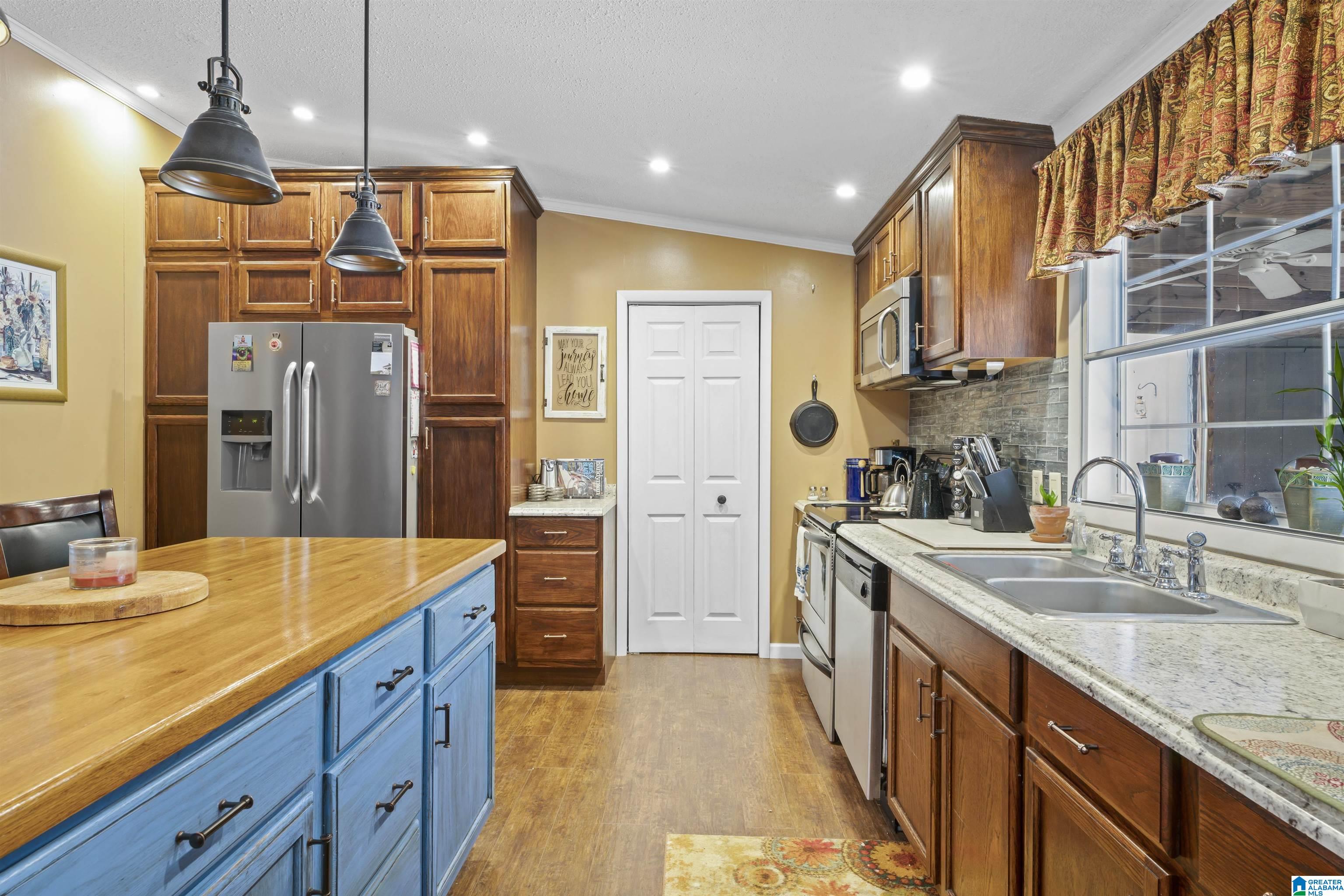 291 Brothers Road Gallant, AL 35972 - Photo 9 of 41