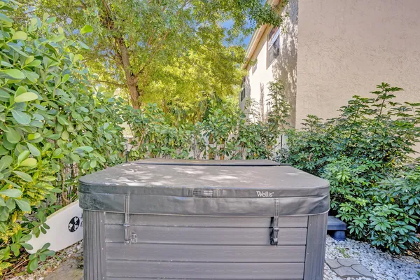 $3,800 | 9841 Northwest 9th Court, Plantation, FL 33324