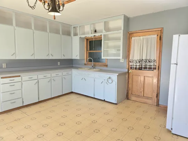 $290,000 | 215 East Logan Street, Tomah, WI 54660