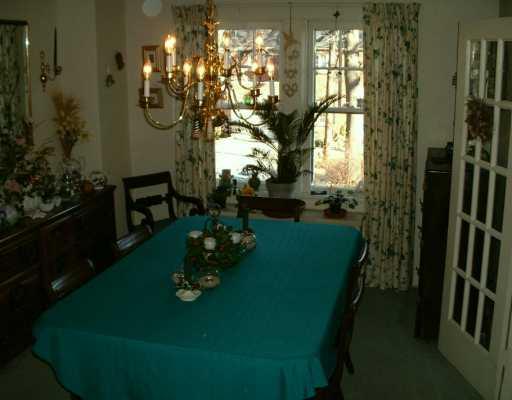 418 Burlington Road Forest Hills, PA 15221 - Photo 4 of 8 Dining Room.