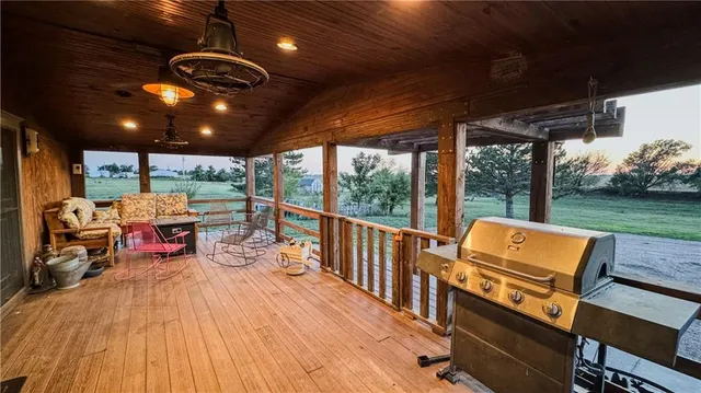 $595,000 | 8722 North N Road, Ulysses, KS 67880