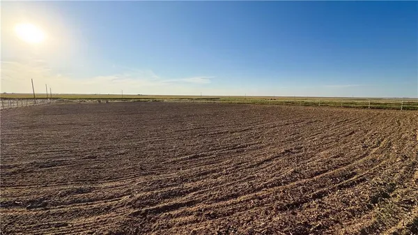 $595,000 | 8722 North N Road, Ulysses, KS 67880