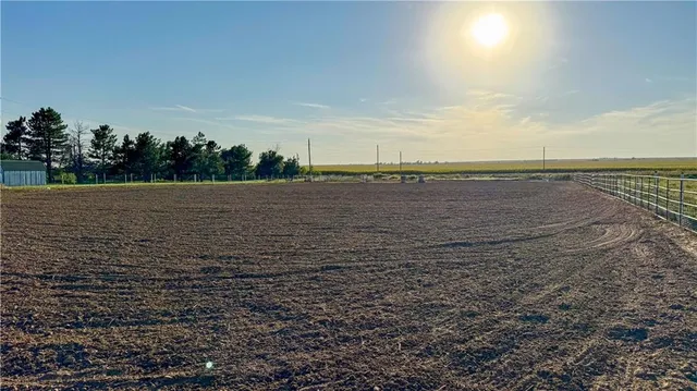 $595,000 | 8722 North N Road, Ulysses, KS 67880