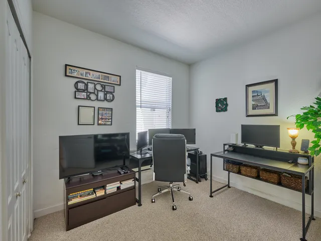 $319,500 | 1006 Shoma Drive, Royal Palm Beach, FL 33414