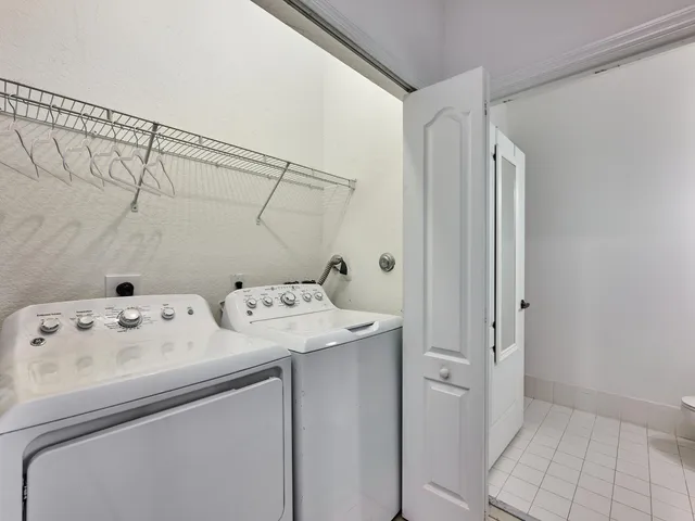 $319,500 | 1006 Shoma Drive, Royal Palm Beach, FL 33414