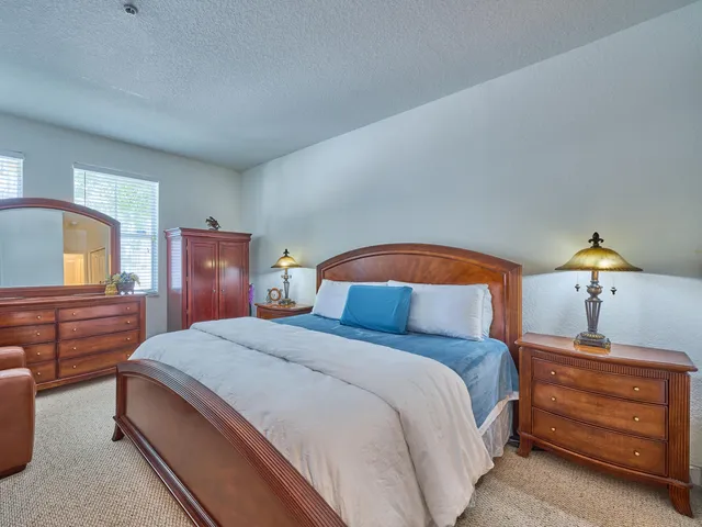 $319,500 | 1006 Shoma Drive, Royal Palm Beach, FL 33414