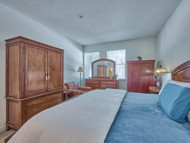 $319,500 | 1006 Shoma Drive, Royal Palm Beach, FL 33414