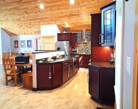 $1,500,000 | 260 Nyes Corner Road, St. Albans, ME 04971