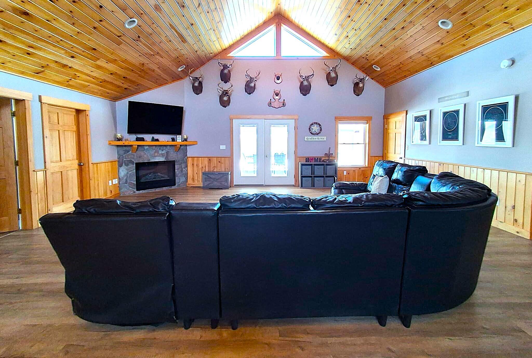 260 Nyes Corner Road St. Albans, ME 04971 - Photo 70 of 104 living room1