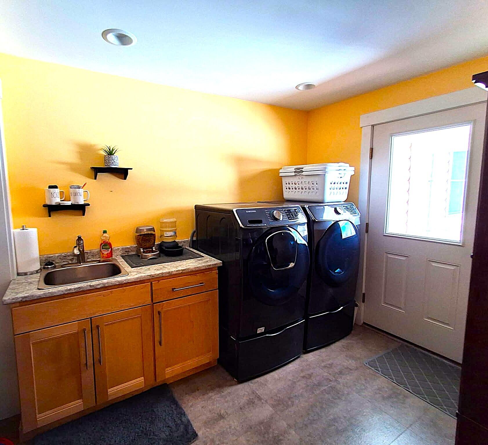 260 Nyes Corner Road St. Albans, ME 04971 - Photo 81 of 104 laundry room