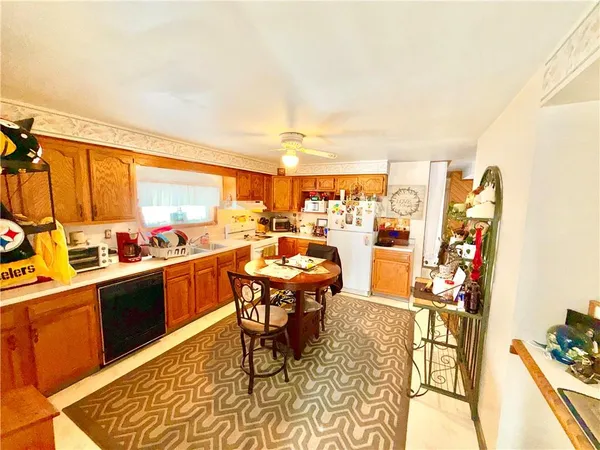 $82,000 | 160 Main Street, Allison, PA 15413
