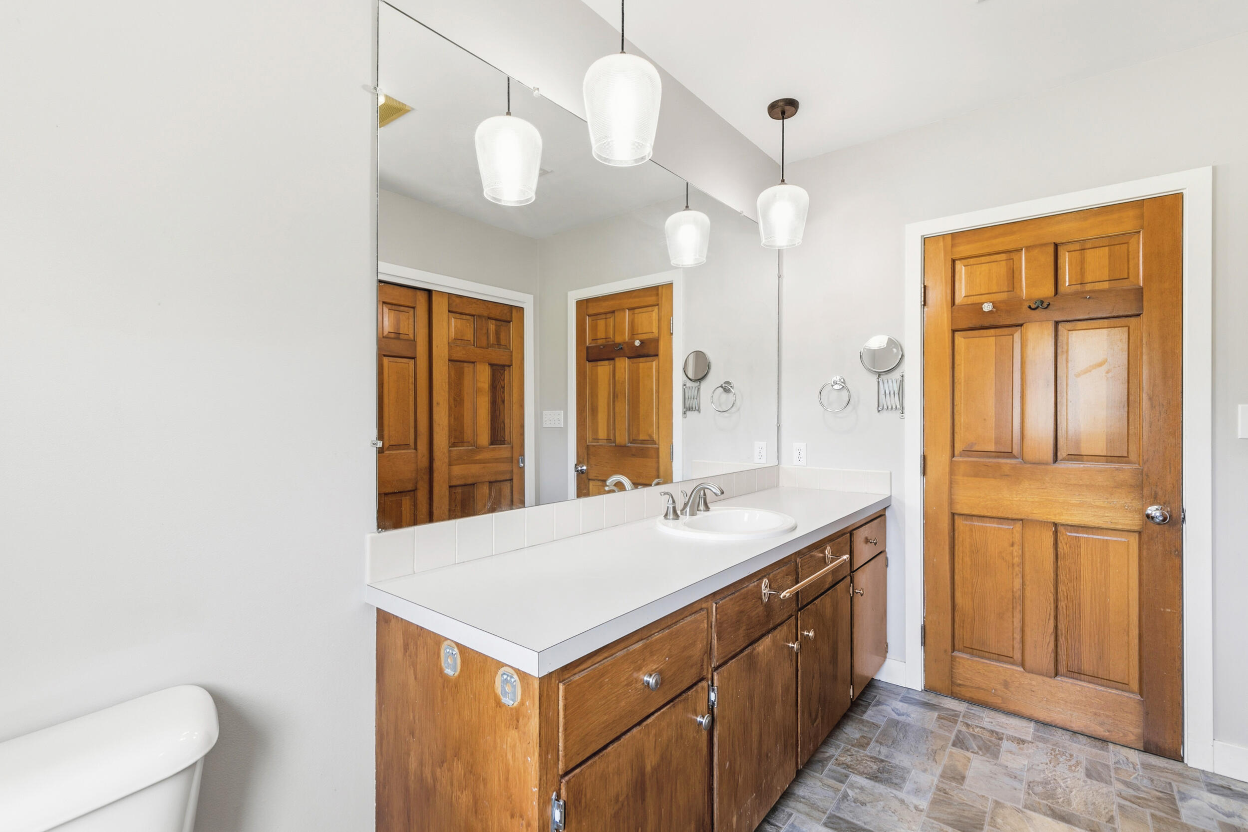 363 Blackstrap Road Falmouth, ME 04105 - Photo 43 of 53 Bathroom 2 (2)