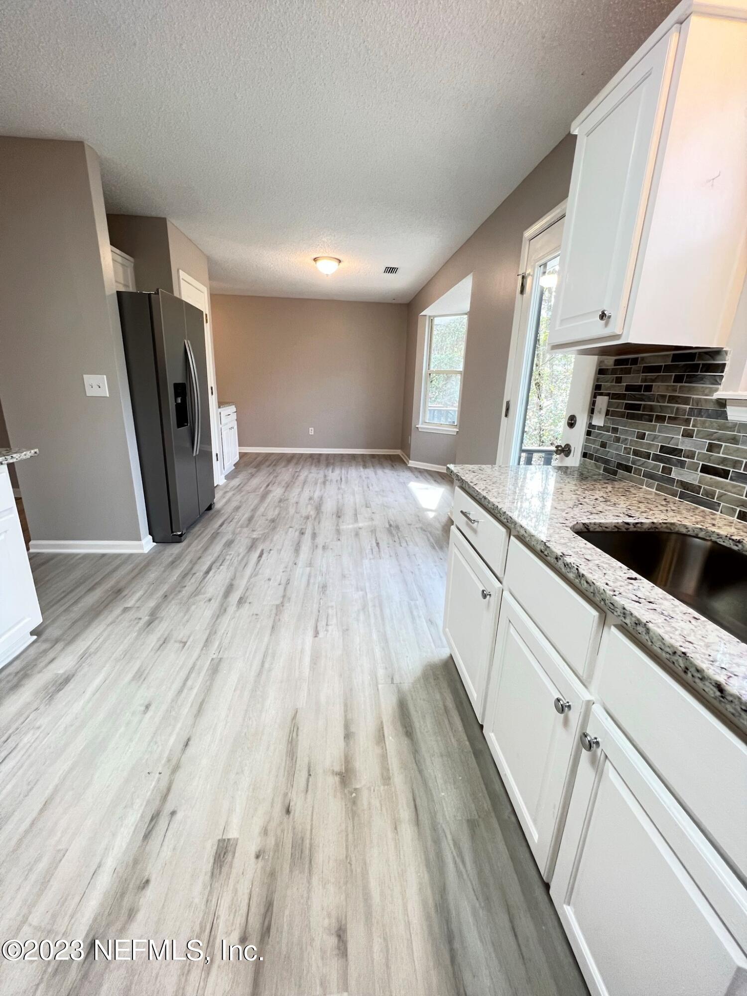 4514 Tumbleweed Road Middleburg, FL 32068 - Photo 8 of 28 8 Kitchen E