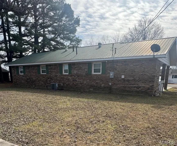 $150,000 | 402 Damon Street, Dexter, MO 63841