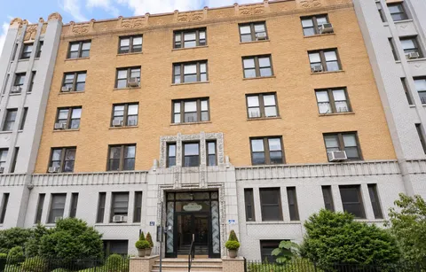 $300,000 | 333 Fairmount Avenue, Unit 3J, Jersey City, NJ 07306