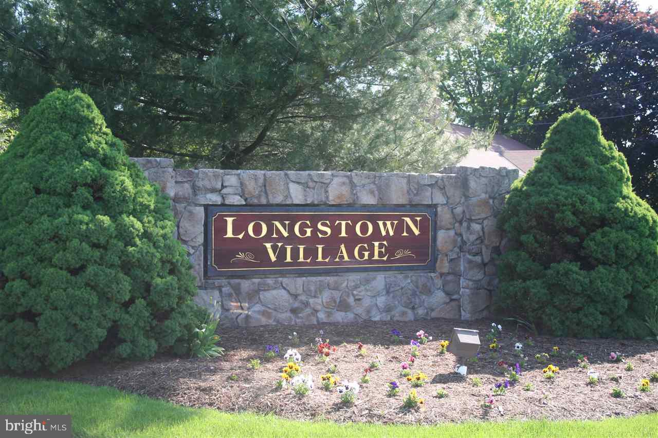 3095 Lakefield Road York, PA 17402 - Photo 2 of 35 Gallery Image 2