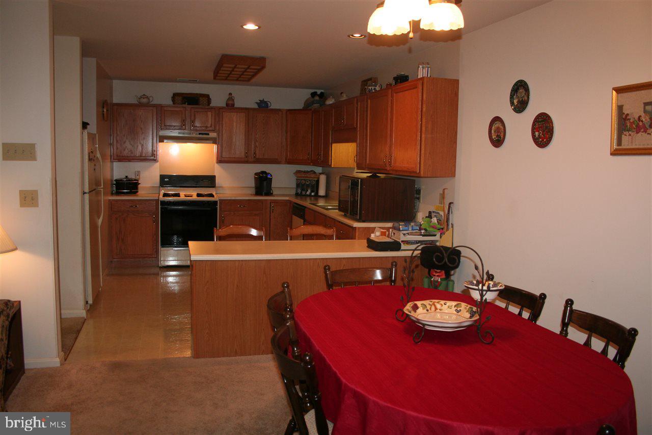 3095 Lakefield Road York, PA 17402 - Photo 14 of 35 Gallery Image 14