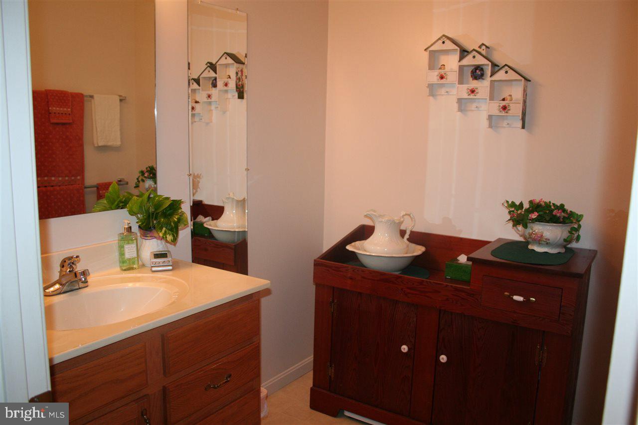 3095 Lakefield Road York, PA 17402 - Photo 21 of 35 Gallery Image 21