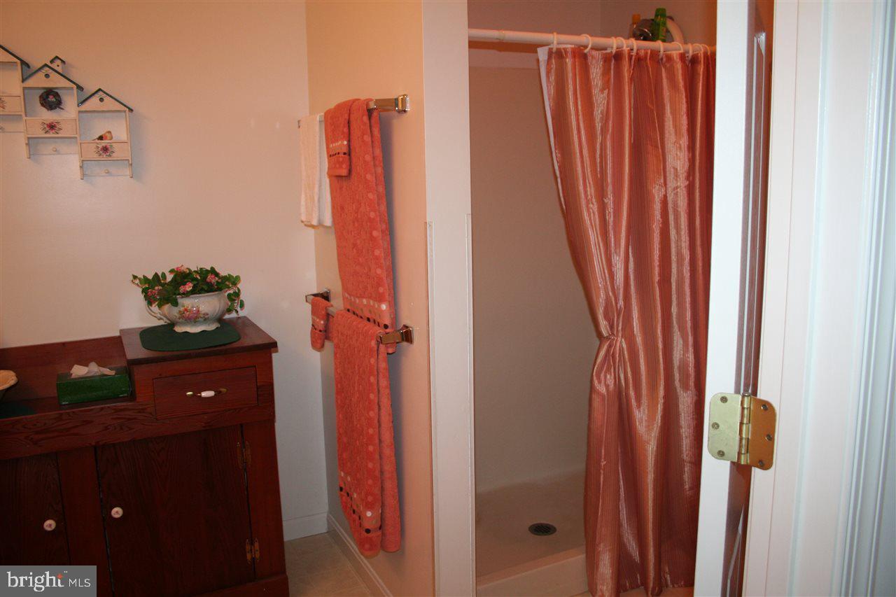 3095 Lakefield Road York, PA 17402 - Photo 22 of 35 Gallery Image 22