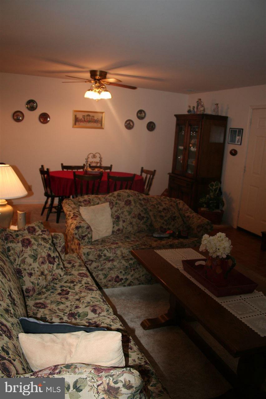 3095 Lakefield Road York, PA 17402 - Photo 9 of 35 Gallery Image 9