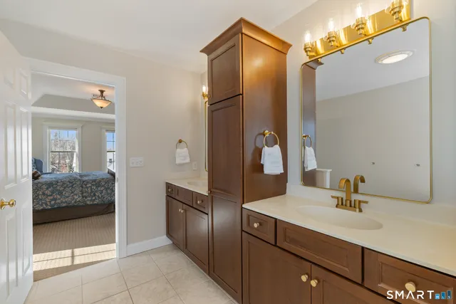 $749,900 | 37 Ellsworth Lane, Ellington, CT 06029