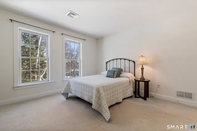 $749,900 | 37 Ellsworth Lane, Ellington, CT 06029