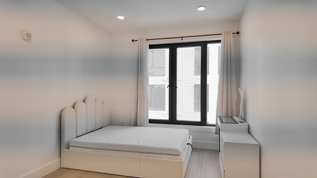 30 Penniman Road, Unit 305 Boston, MA 02134 - Photo 11 of 19