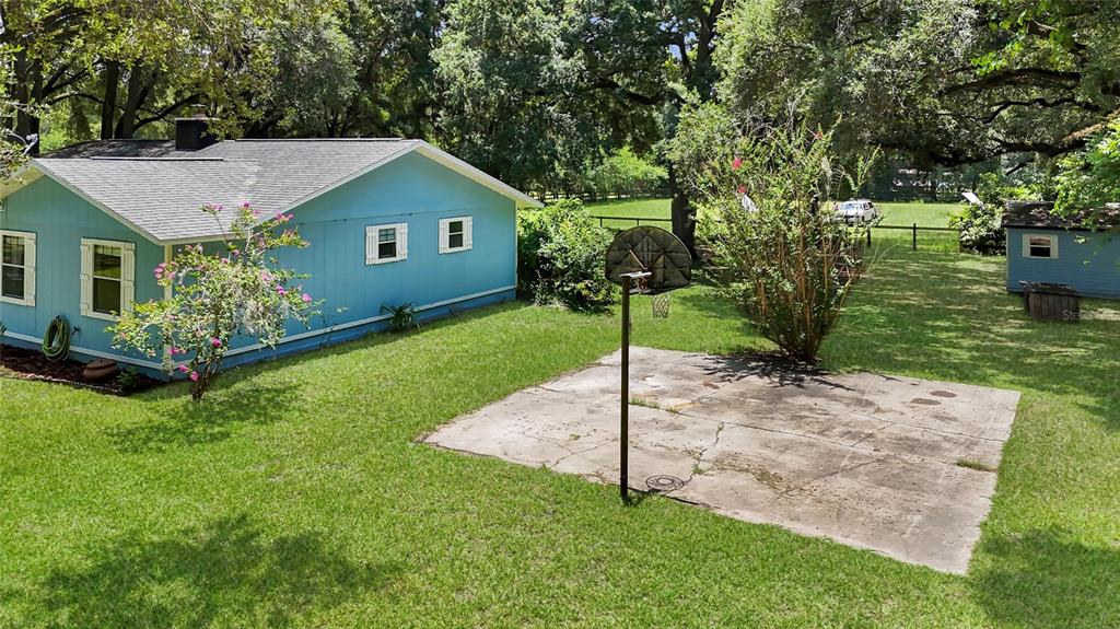 2800 Southeast 157th Lane Road Summerfield, FL 34491 - Photo 6 of 39
