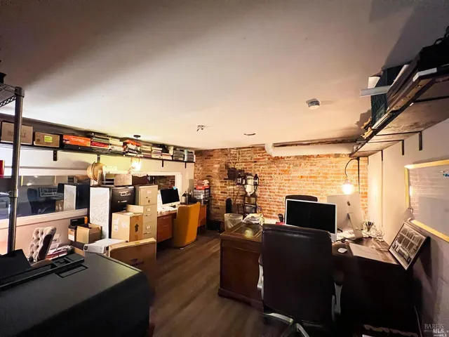 $1,600,000 | 102 South State Street, Ukiah, CA 95482