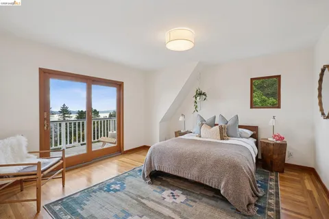 $1,195,000 | 982 Grizzly Peak Boulevard, Berkeley, CA 94708