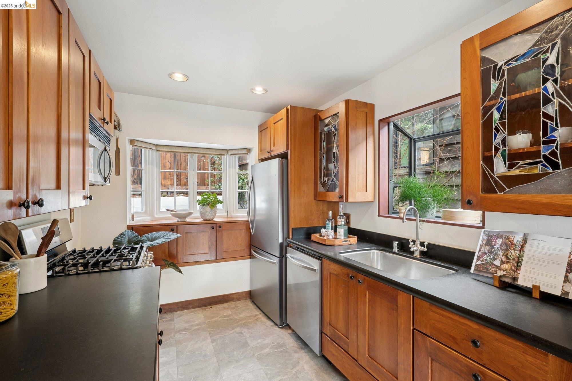 982 Grizzly Peak Boulevard Berkeley, CA 94708 - Photo 15 of 59