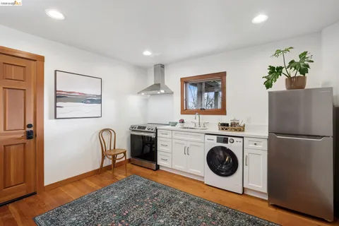 $1,195,000 | 982 Grizzly Peak Boulevard, Berkeley, CA 94708